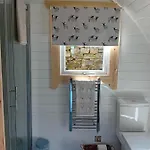 Coombs Glamping Pods *