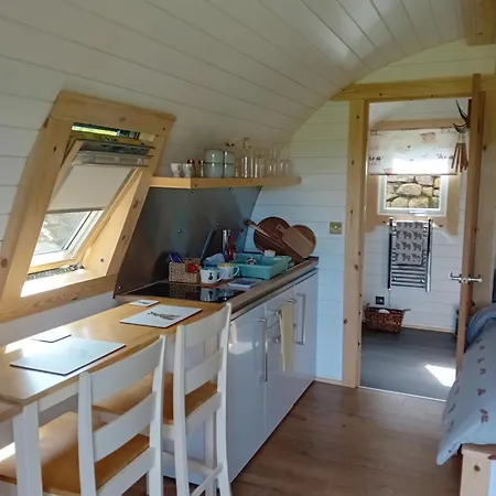 Coombs Glamping Pods Kemping